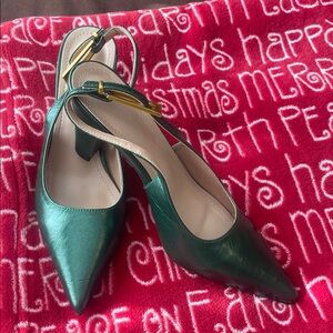 Elegant Green Slingback Heels